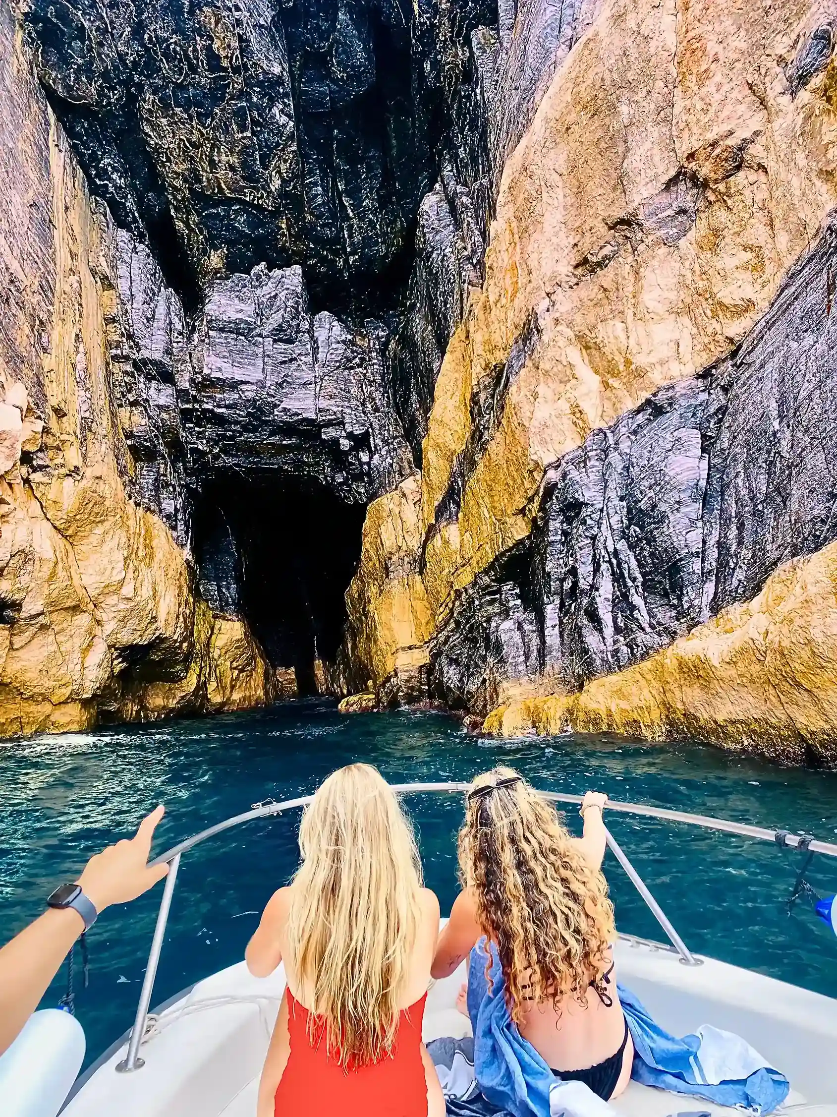 Calette e grotte del Golfo dei Poeti viste dalla barca